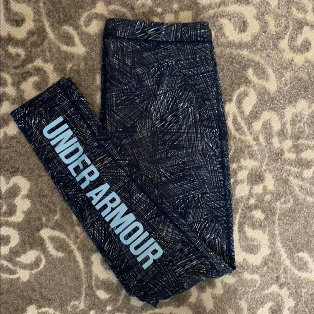 UNDER ARMOUR LEGGINGS